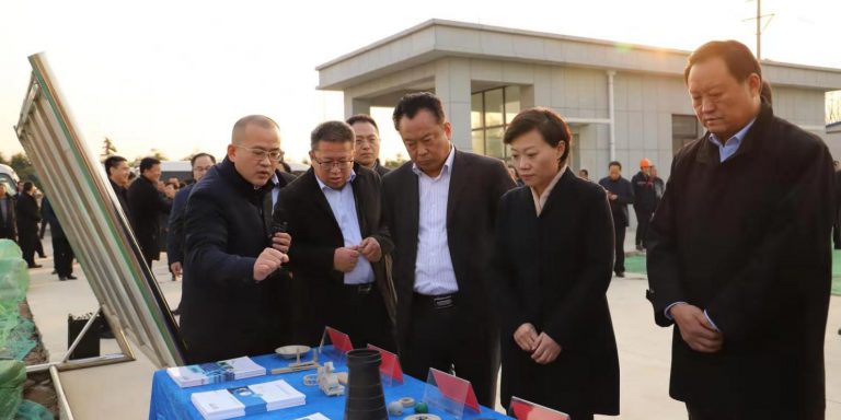 12月5日金鄉(xiāng)縣新舊動能轉換現(xiàn)場觀摩團到山東君昊觀摩參觀